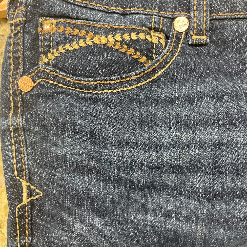 Ariat Arrow Relaxed Fit Denim Jeans - Picture 6 of 6
